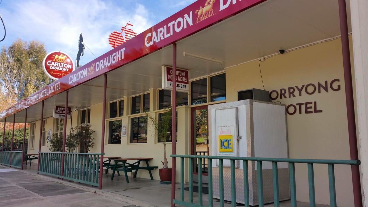 Corryong Hotel Motel 외부 사진